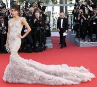Eva Longoria a Cannes in Marchesa