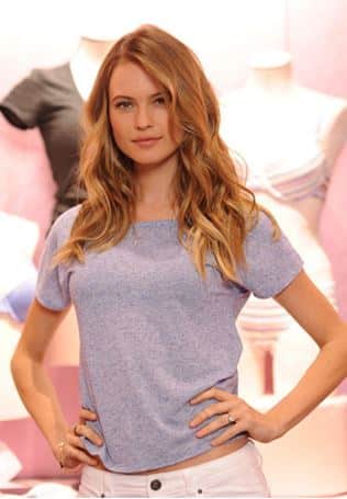 Victoria Secrets t-shirt bra 2014