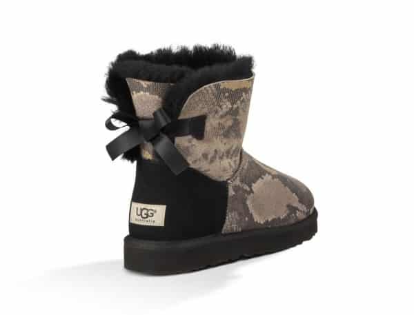 UGG Mini Bailey Bow Snake 200.00 euro