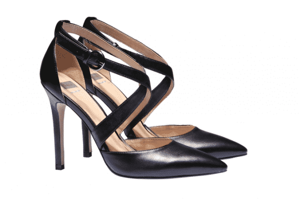 Bata decollete con doppio cinturino asimmetrico 49.99 euro