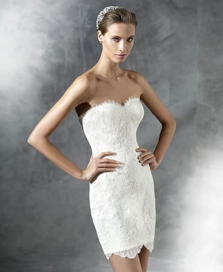 Abiti da sposa 2016 Pronovias corto