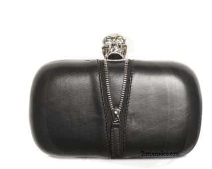 Alexander McQueen clutch teschio
