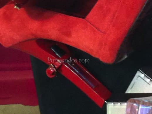 Svarpe Paciotti rosse con profumo