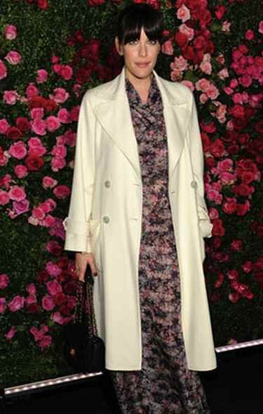Liv Tyler con la borsa Chanel Classic Flap
