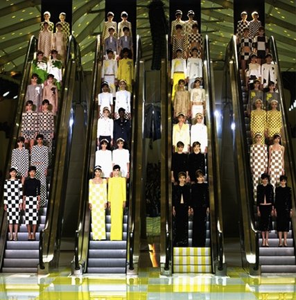 Sfilata Louis Vuitton primavera estate 2013