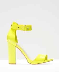 scarpe stradivarius primavera estate 2013 sandalo fluo