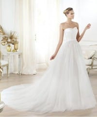 catalogo pre collezione 2014 abiti da sposa pronovias glitter