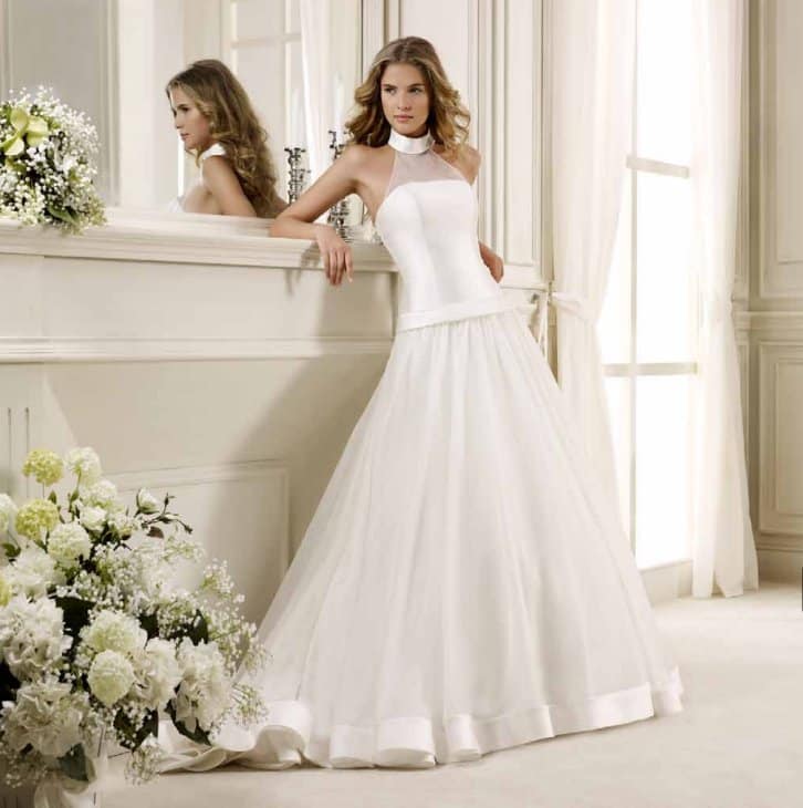 Abito da sposa Nicole a linea A in tulle e raso