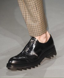 scarpe uomo Prada autunno inverno 2013 2014 nere zip suola gomma