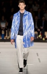 sfilata Kenzo primavera estate 2014 giacca fantasia