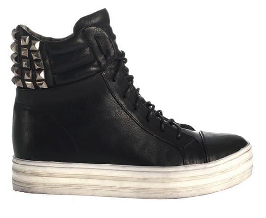 Scarpe con borchie