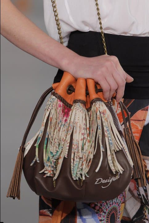 borsa con le frange desigual
