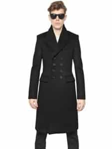 Cappotto nero doppiopetto di Burberry Prorsum