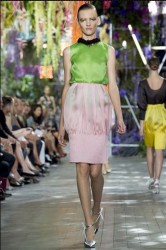 sfilata Parigi Dior primavera estate 2014 verde rosa