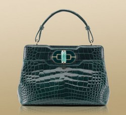 borse Bulgari autunno inverno 2013 2014 isabella rossellini alligatore verde