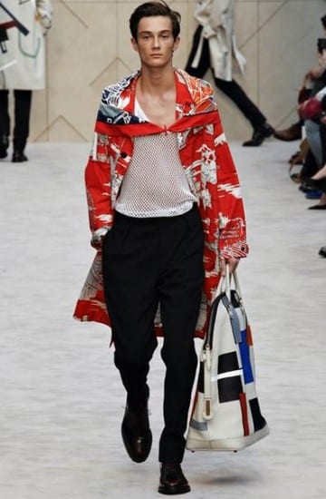 sfilata uomo Burberry autunno inverno 2014 2015 trench