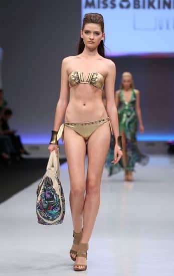 Miss Bikini primavera estate 2014 costume oro