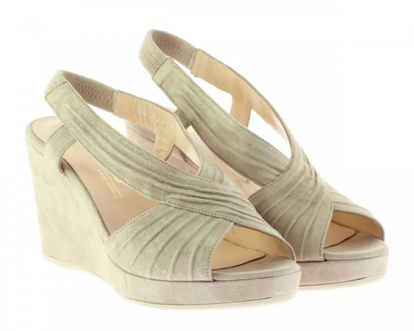 Melluso sandalo zeppato in camoscio corda