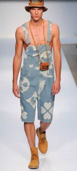 Moschino uomo primavera estate 2015 salopette
