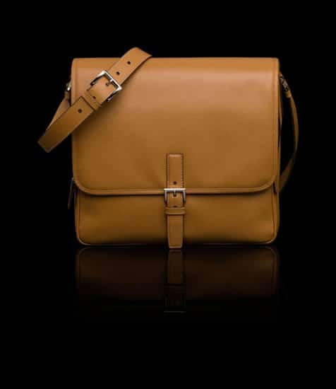 Prada bandoliera a cartella caramel 1700 euro