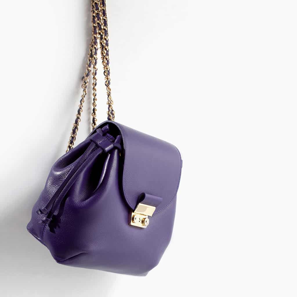 Zara zaino in pelle chiusura metalo viola 89.95 euro