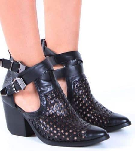 Stivaletti cut out Jeffrey Campbell traforati