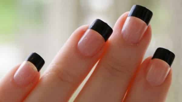 Nail art facile da fare a casa french