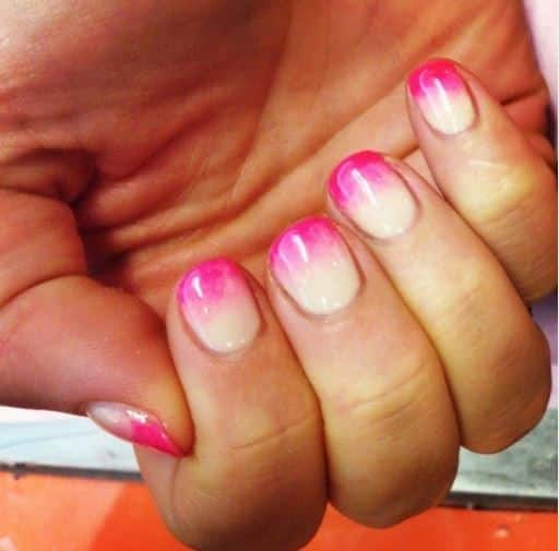 Nail art semplici per unghie corte degrade