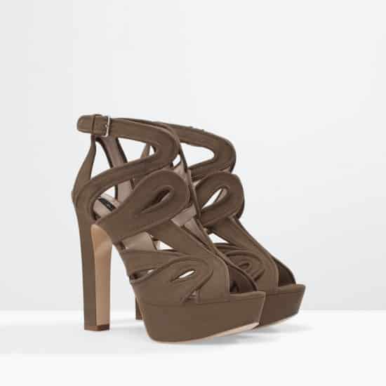 Zara sandalo con piattaforma kaki 59.95 euro