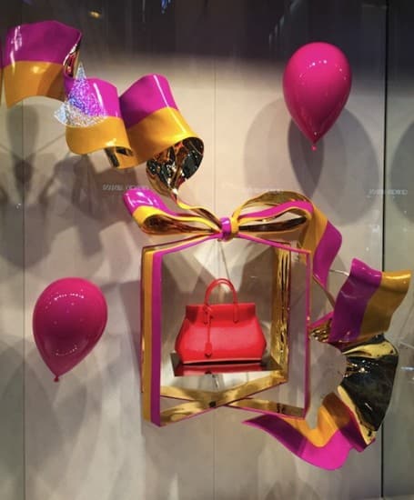 louis vuitton-vetrina-natale-regalo