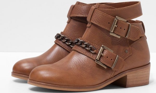 Stivali estivi 2015 Bershka