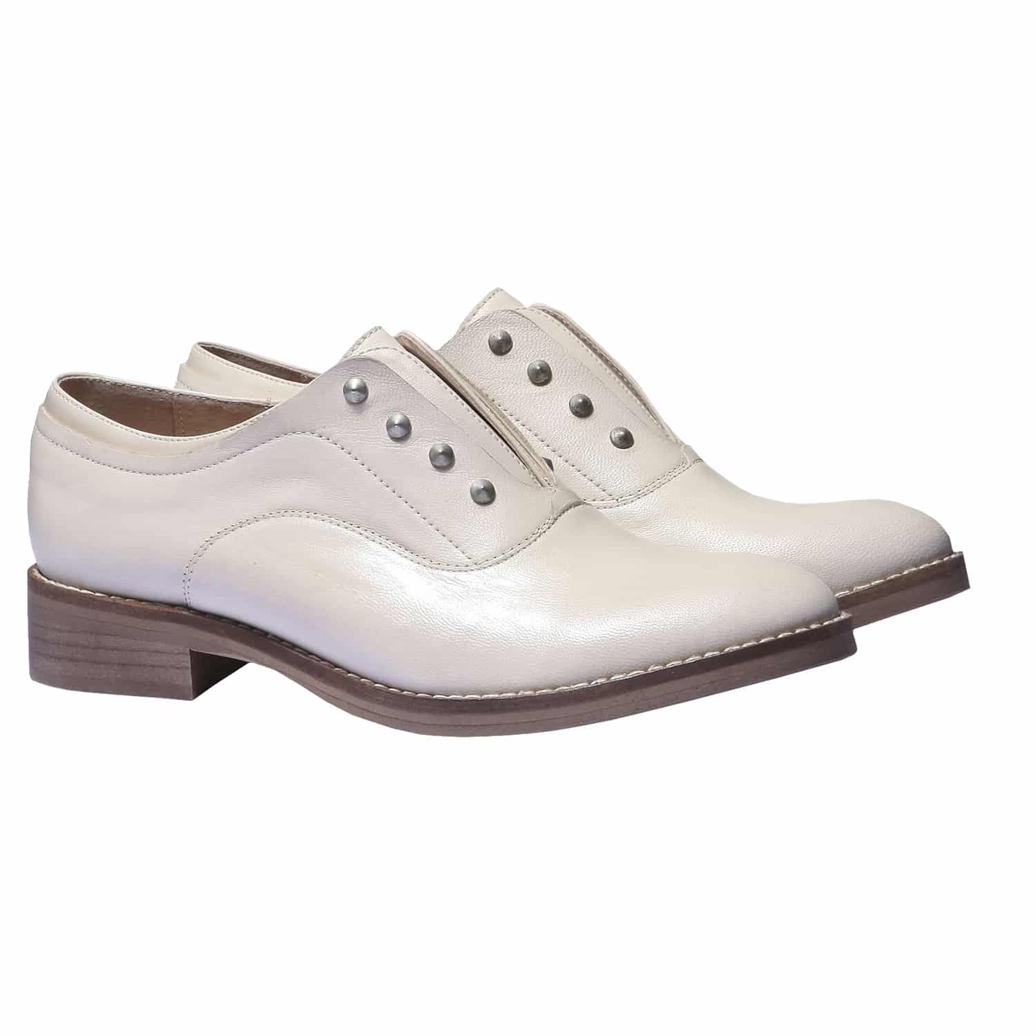 Bata scarpa in pelle design unico 69.99 euro