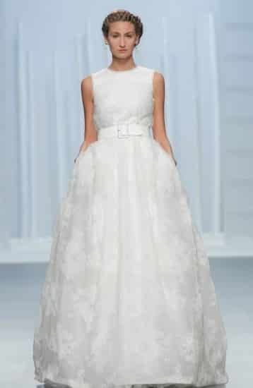 Abiti da sposa Rosa Clarà 2016 cintura