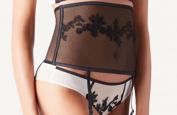 intimissimi-catalogo-lingerie-2017-reggicalze