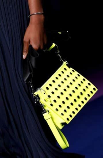 borse-versace-primavera-estate-2017-pastello