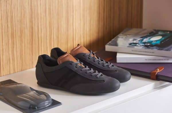 scarpe aston martin prezzo