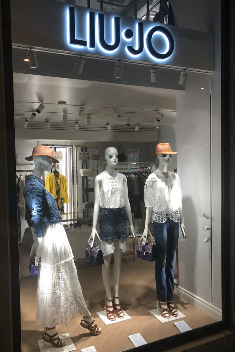Borse scarpe Liu Jo primavera estate 2018 prezzi FOTO - Vetrina 1