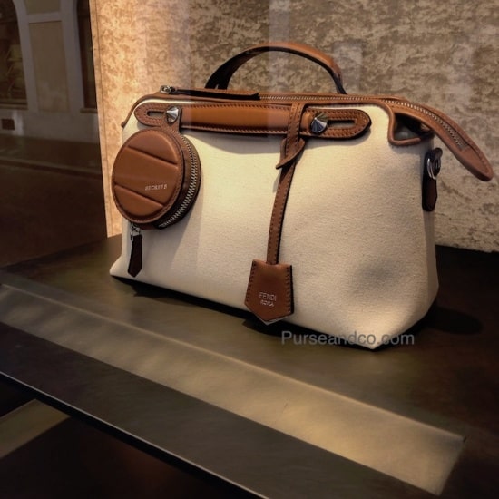 Fendi borse 2019 estate prezzi foto