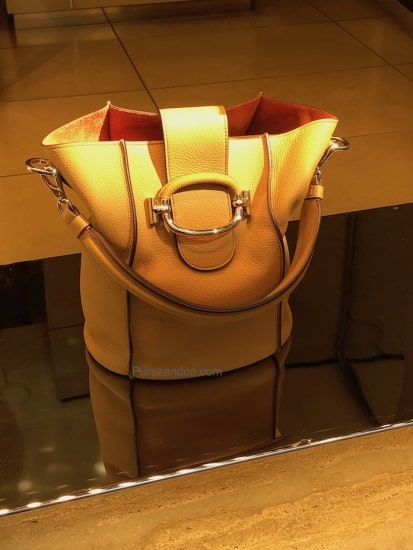 Borse scarpe TODS estate 2019  secchiello borsa