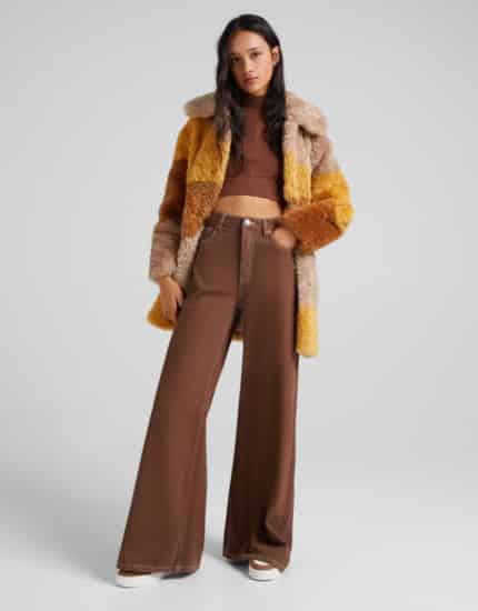 pantaloni anni 70 Bershka per inverno 2021 2022