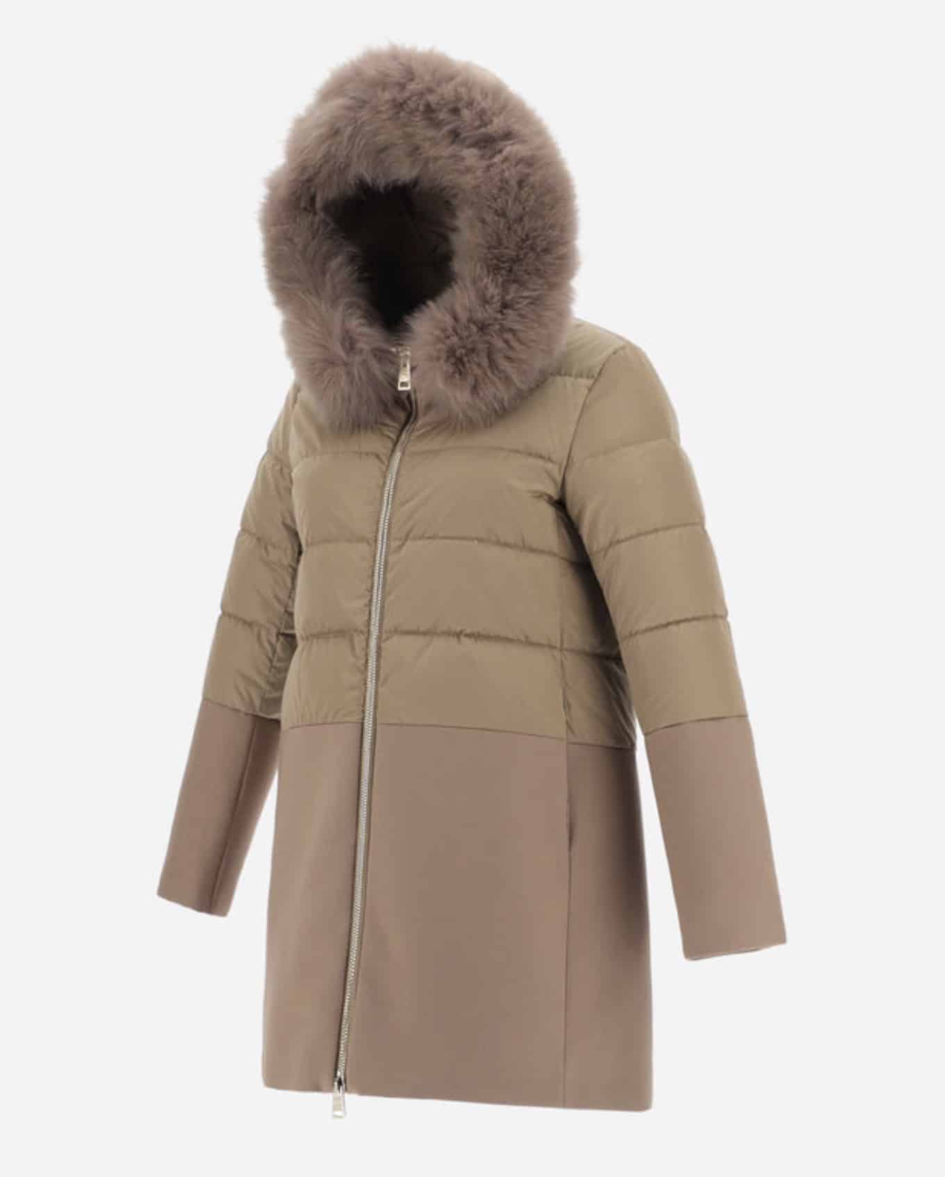 piumino con cappuccio e pelliccia autunno inverno