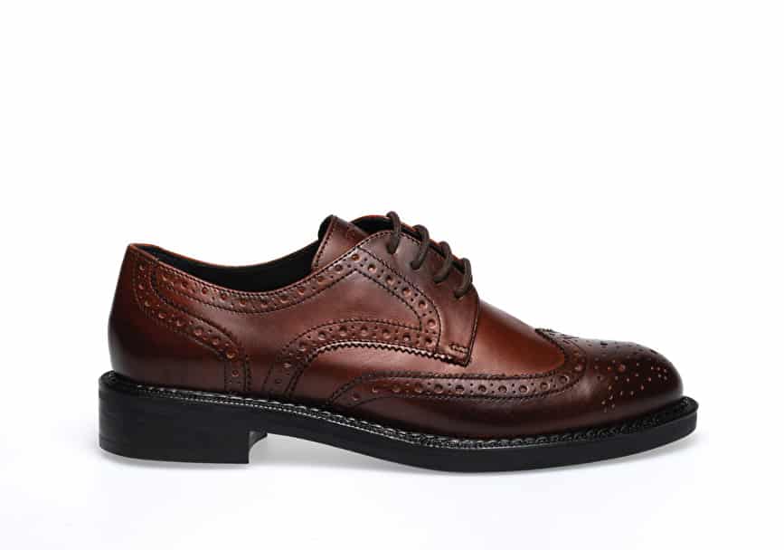 scarpa derby marrone Frau autunno inverno 2021 2022