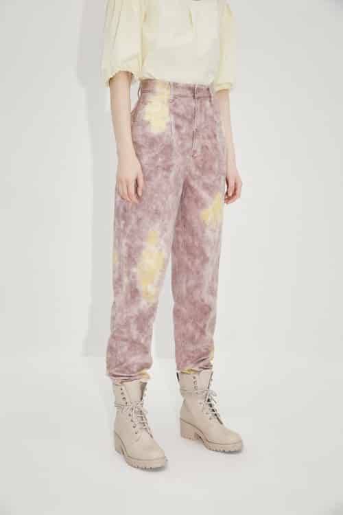pantaloni donna con tessuto fantasia
