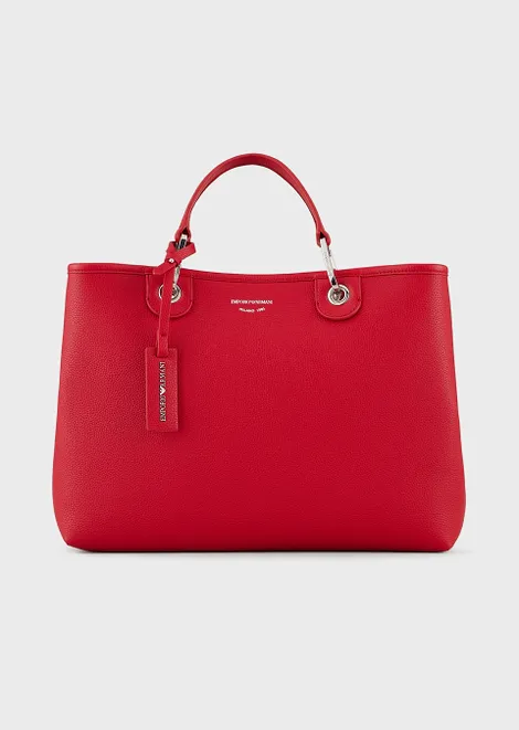 Emporio Armani, borsa rossa per il 2022