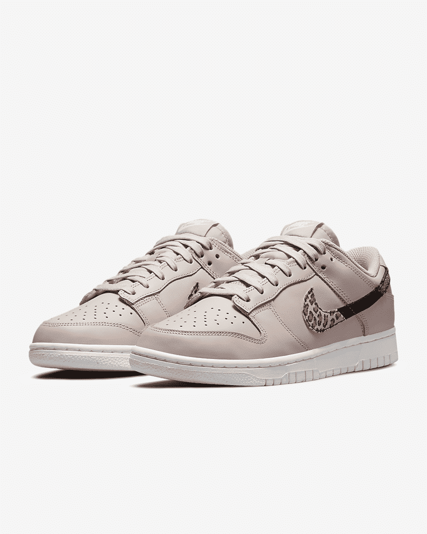 scarpe nike colorate con logo animali 2022