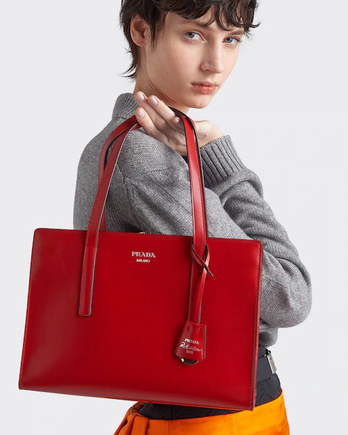 Borsa Prada di colore rosso 2022