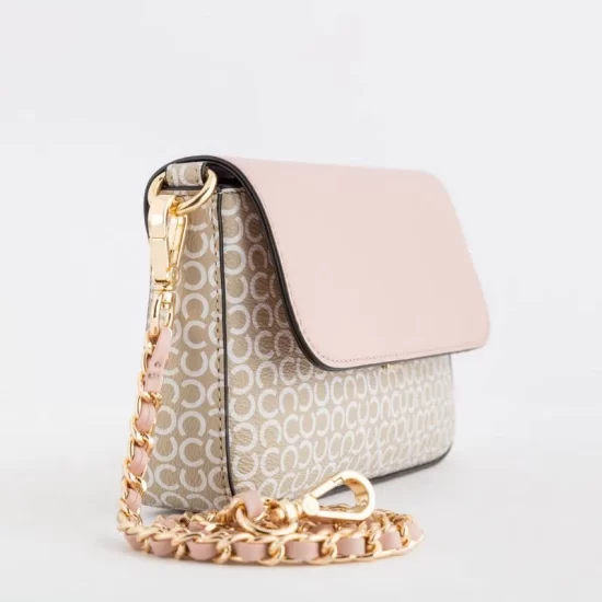 borsa pattina color cipria per estate con tracollino