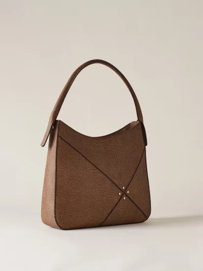 modello di borsa hobo molto elegante di stile