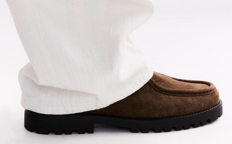 Scarpa in camoscio marrone con suola carrarmato Zara uomo autunno inverno 2026 2027